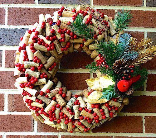 Cork-Wreath-Ideas.jpg